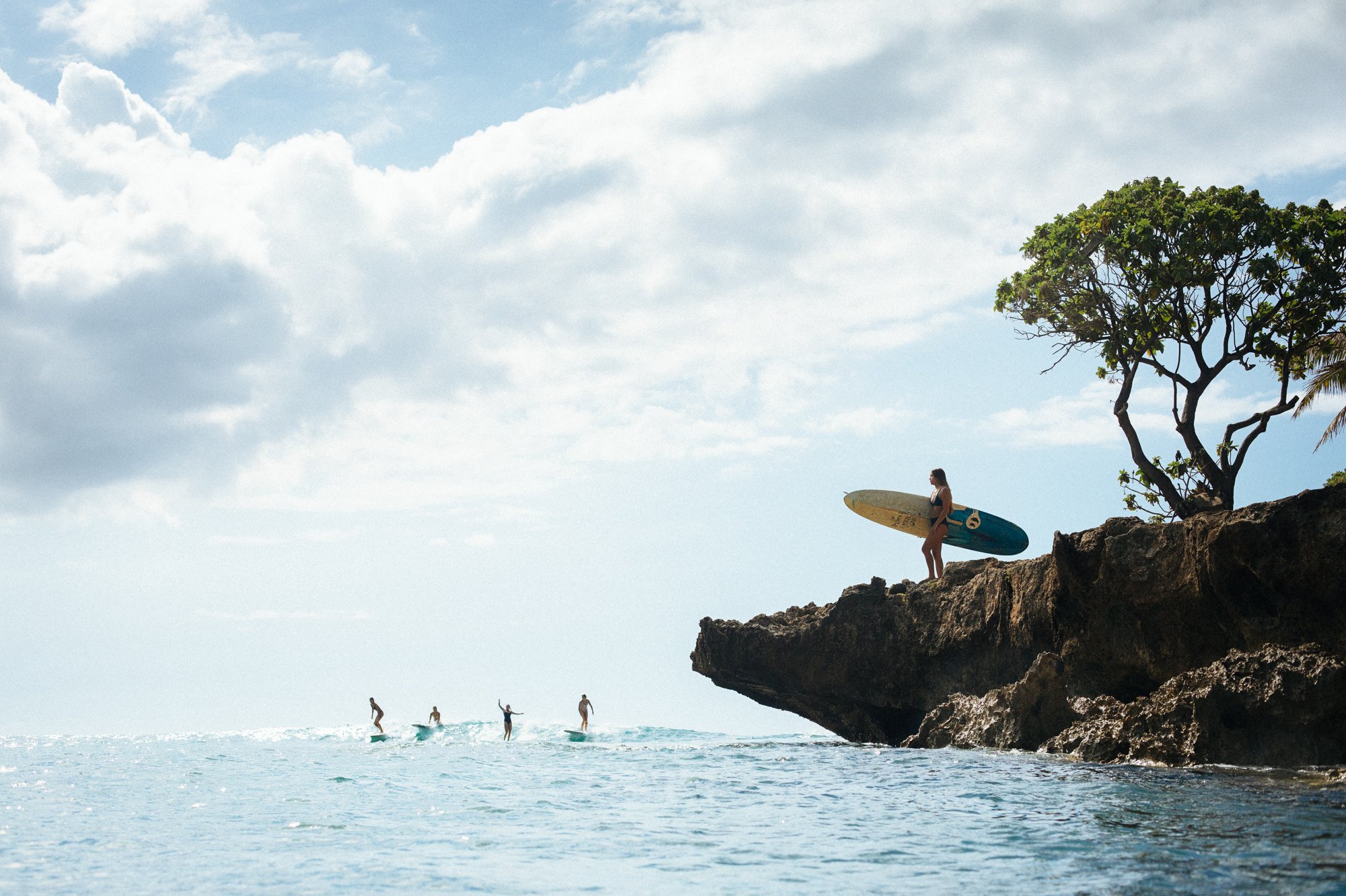 Surf wave party