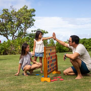 Family Lawn Games 