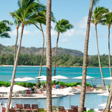 Oceanfront pool